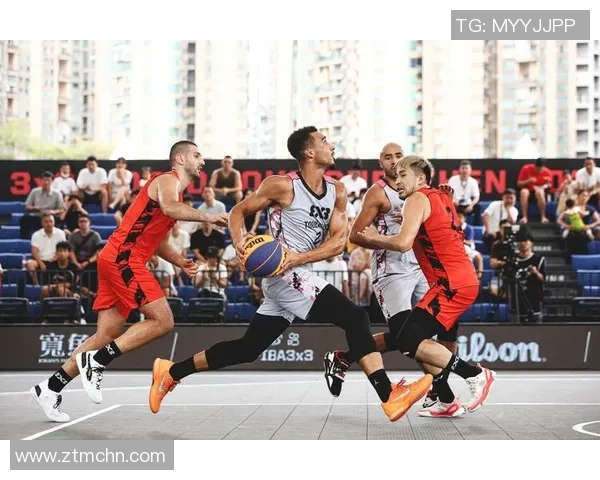 深圳篮球队的转型之路：从传统强队到现代竞技新标杆的蜕变与挑战